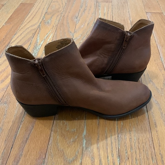 Women's Lucky Brand Brown Leather Ankle Boots Size 7M EUC - Picture 6 of 8